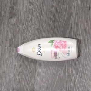 ✨HP✨Dove Body Soap